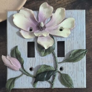 Border's Unlimited Vintage Floral Double Light Switch Cover